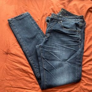 AE SLim Taper Fit Jeans